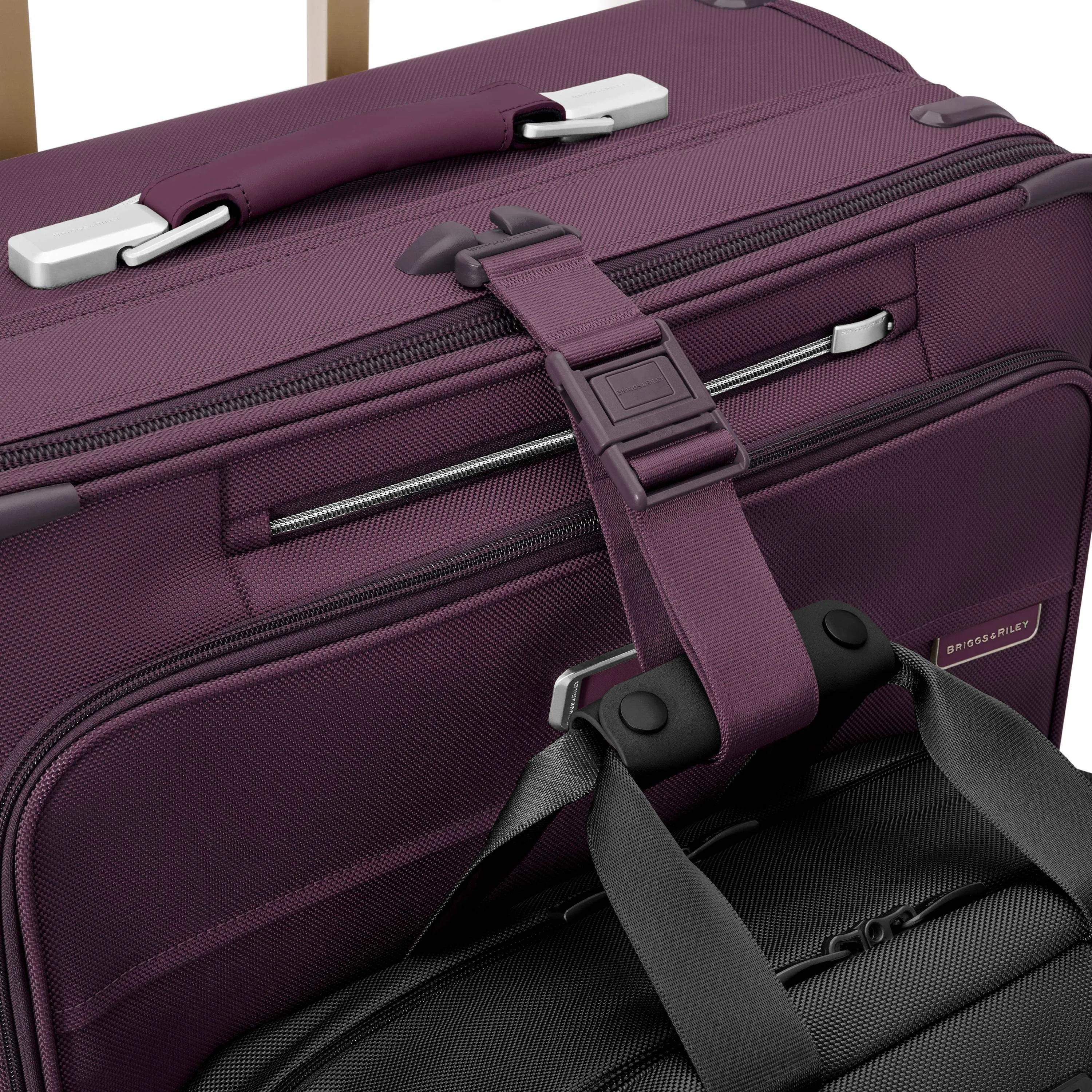 Briggs & Riley Baseline Global Carry-On Spinner